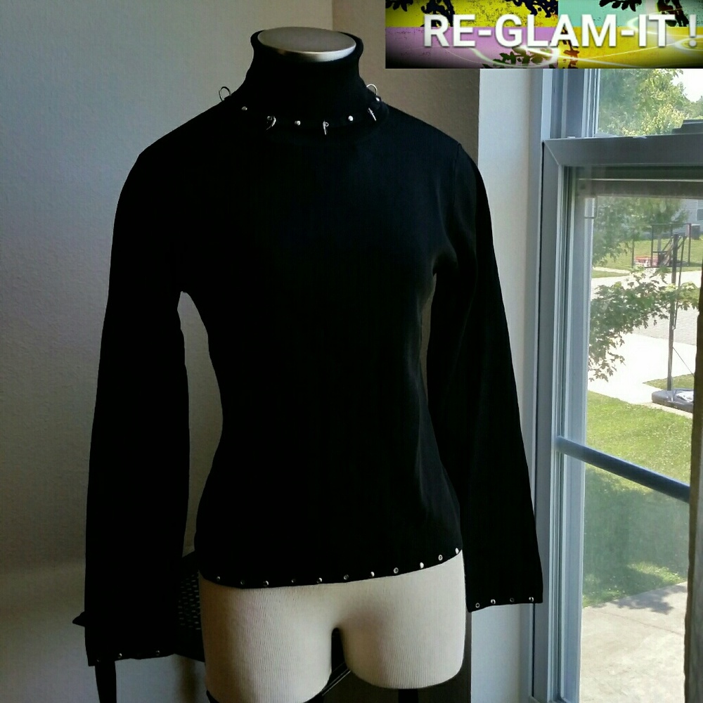 COLOUR WORKS..BEAUTIFUL STUDS TOP - Picture 3 of 7